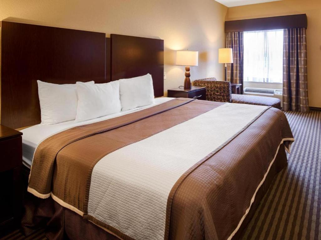 Best Western Oakdale Inn Extérieur photo