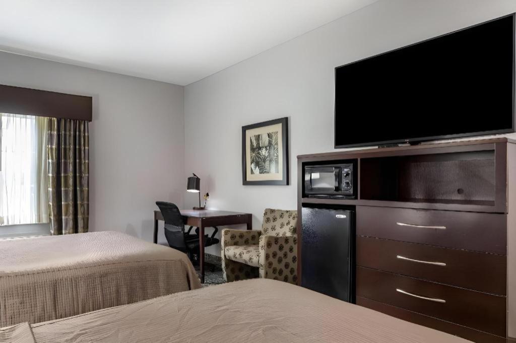 Best Western Oakdale Inn Extérieur photo